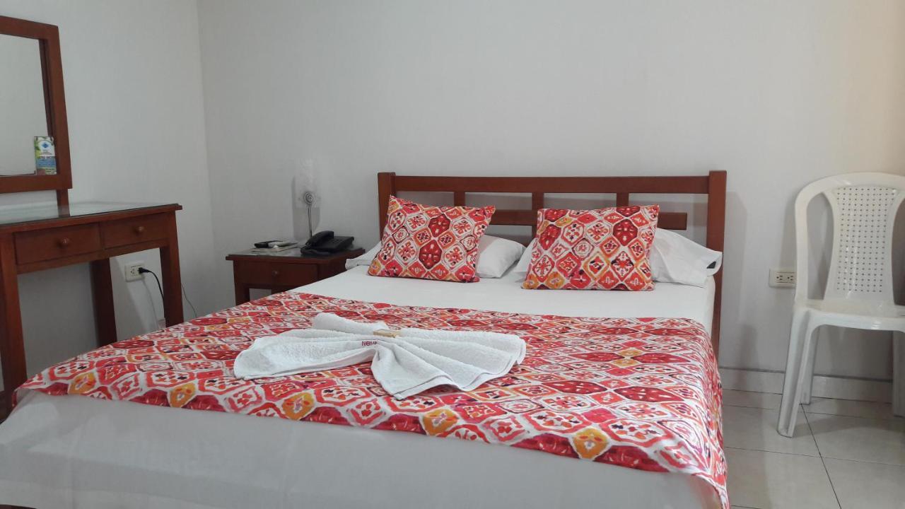 Hotel Orquidea Neiva Нейва Экстерьер фото